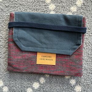 Delta - Someone Somewhere - Red and Blue Pouch